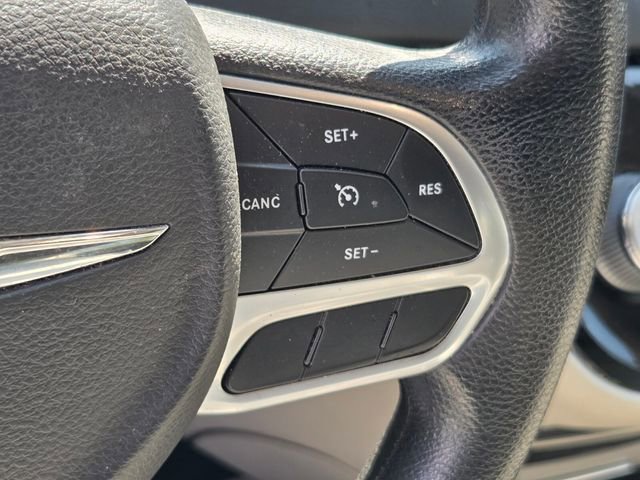 Used 2021 Chrysler Voyager Lxi FWD image 8