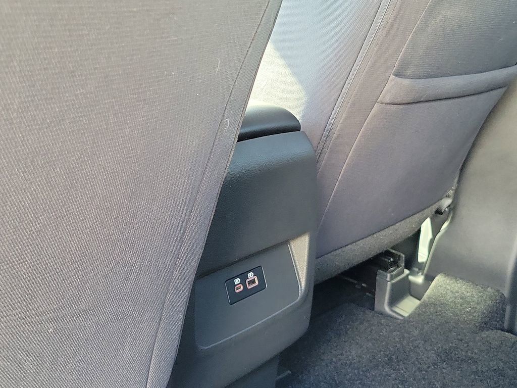 Certified 2025 Nissan Frontier SV RWD image 16