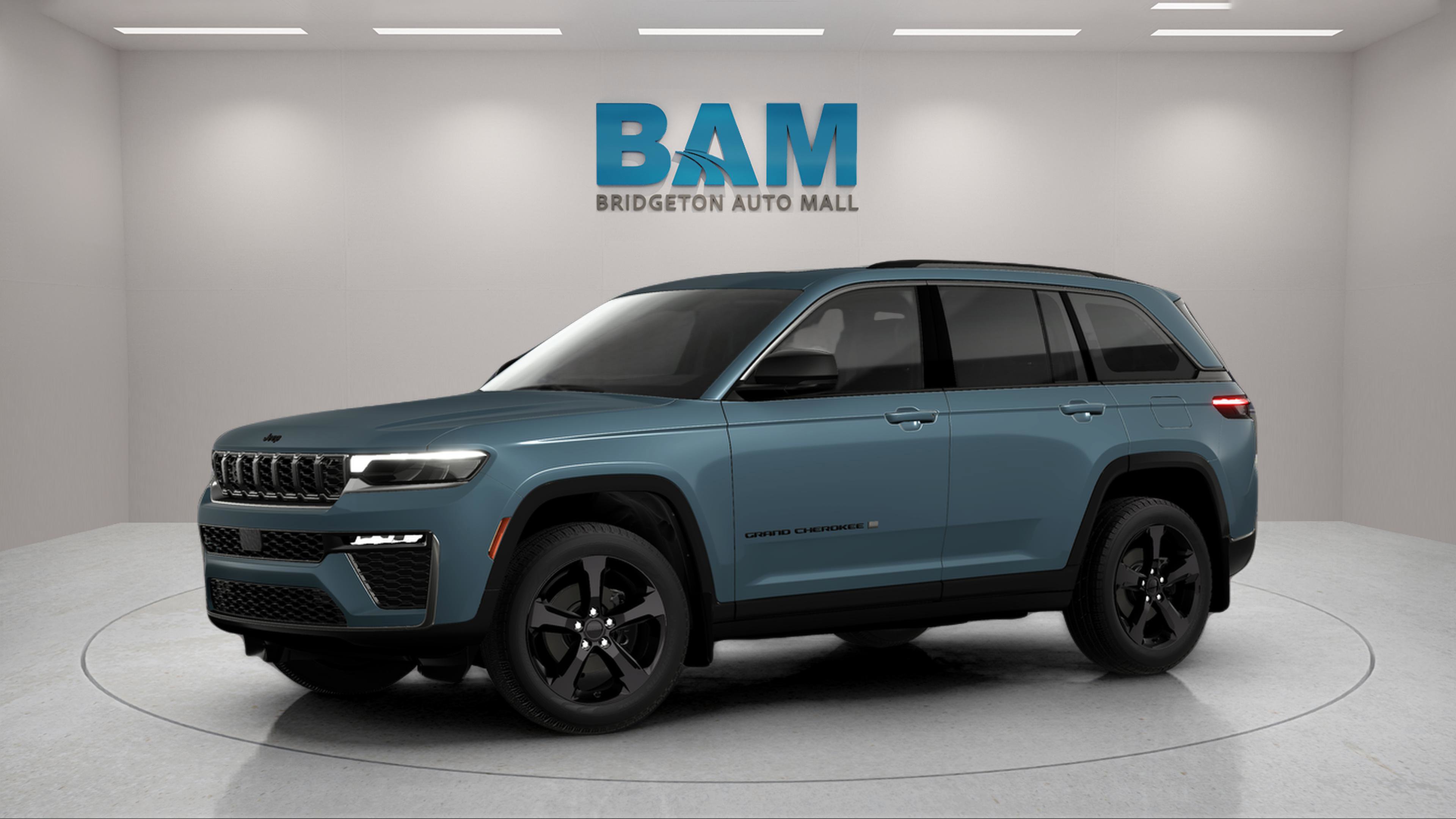 New 2026 Jeep Grand Cherokee Limited w/ Limited Altitude Package AWD/4WD image 13