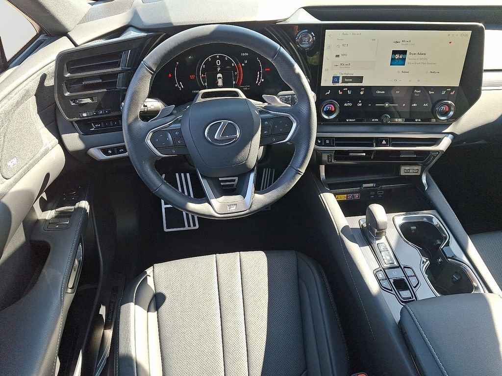 Used 2024 Lexus RX 350 F Sport w/ Convenience Package image 12