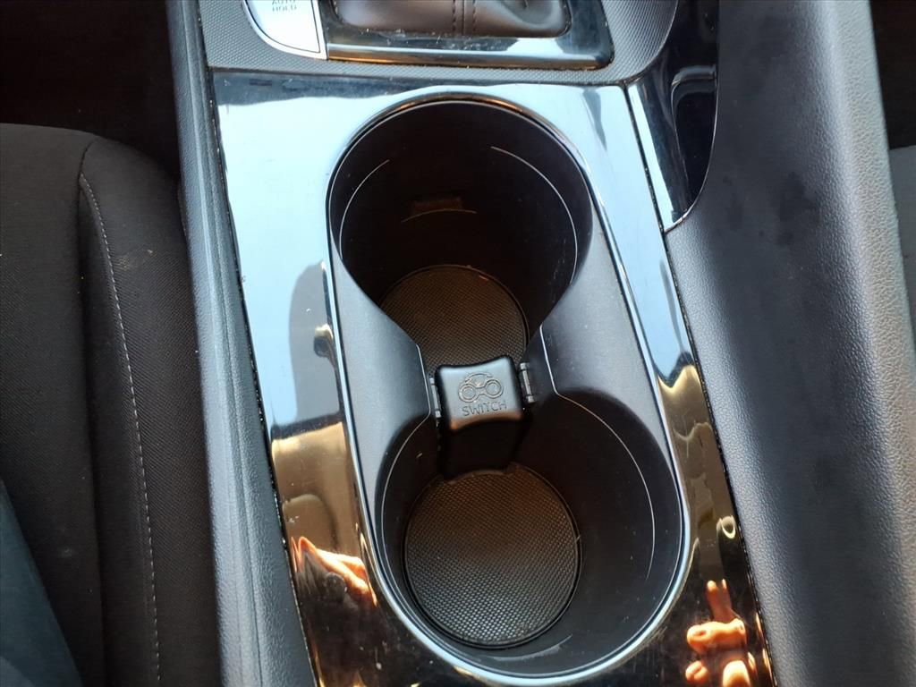 Certified 2023 Hyundai Elantra Blue w/ Cargo Package image 19