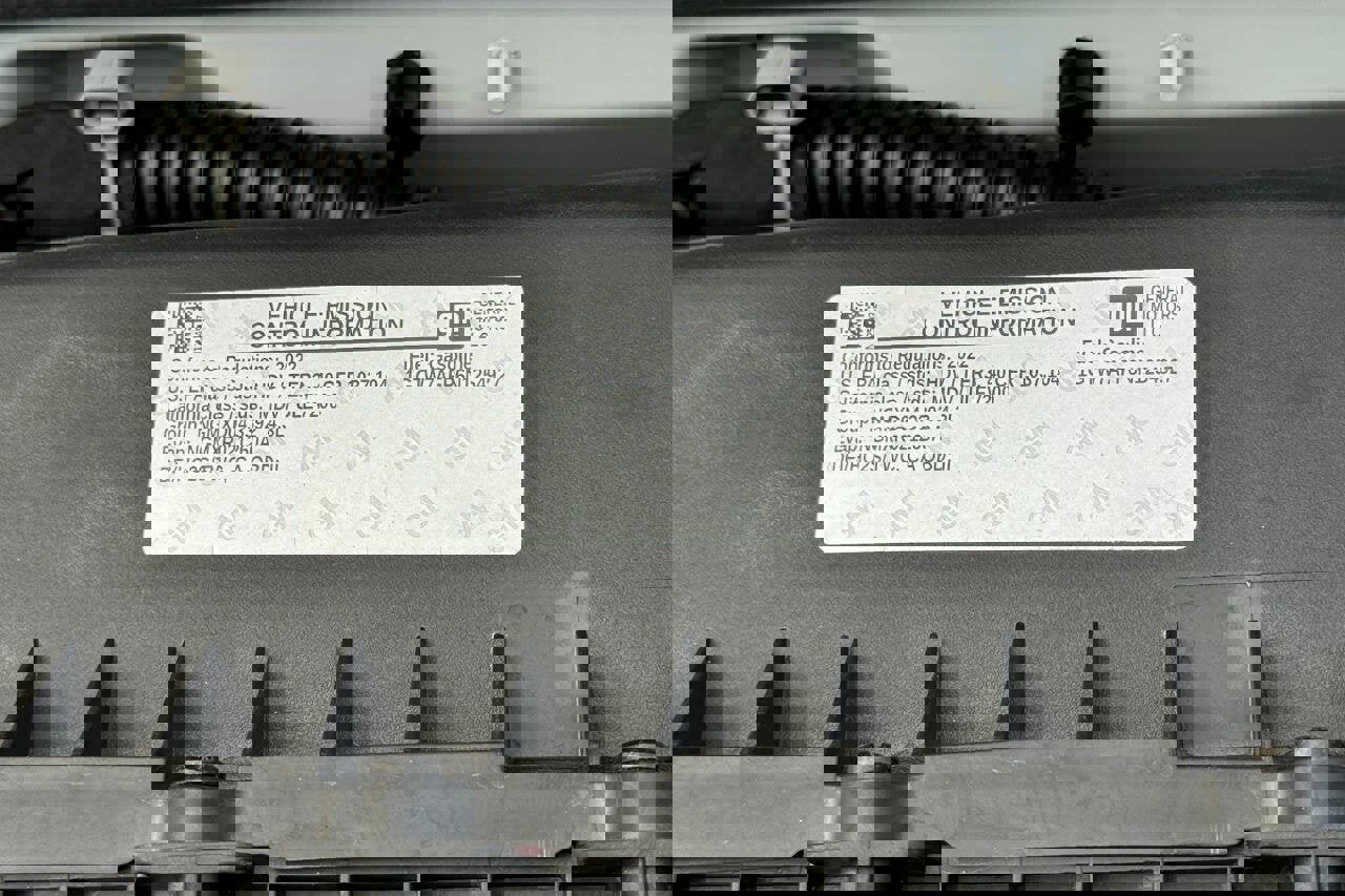 Used 2022 GMC Savana 2500 w/ Driver Convenience Package image 32