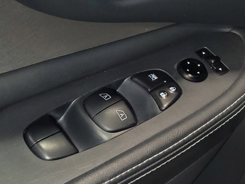 Used 2022 Nissan Murano SV w/ Cargo Package image 27