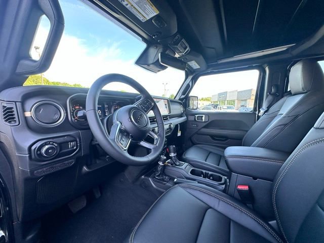 New 2025 Jeep Wrangler Sahara image 11