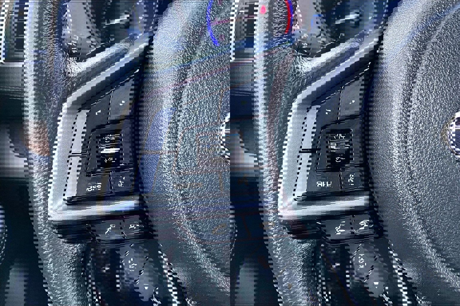 Used 2018 Subaru Outback 2.5i Limited image 16