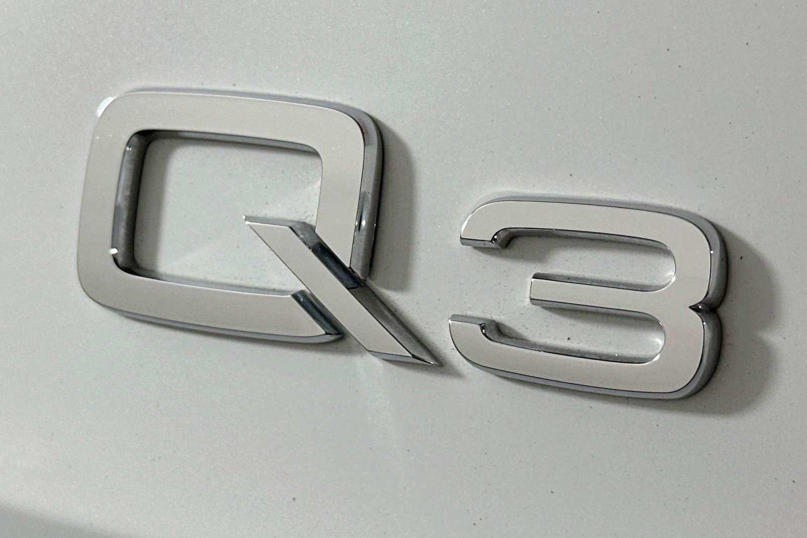 Used 2024 Audi Q3 2.0T Premium AWD/4WD image 10