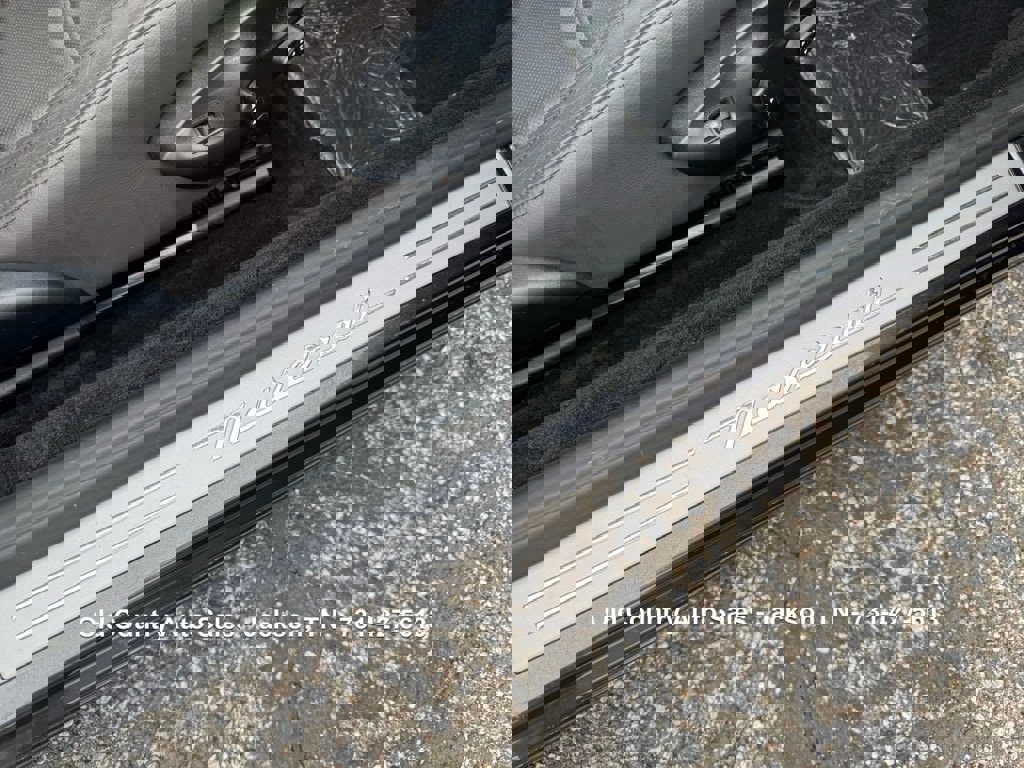 Used 2014 Maserati GranTurismo S image 19