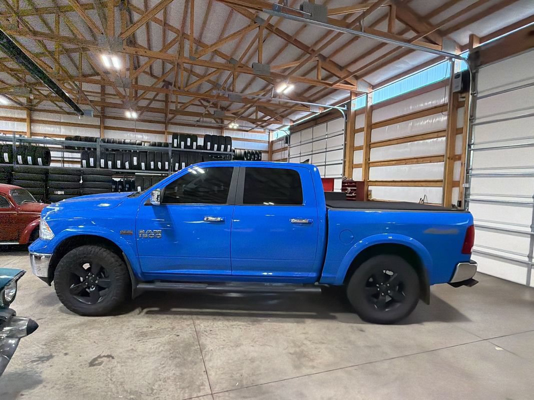 Used 2018 RAM 1500 SLT AWD/4WD image 11