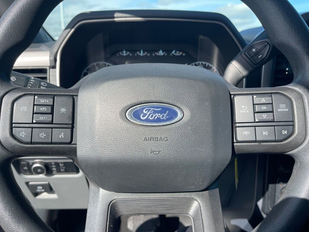 Used 2023 Ford F150 XLT image 11