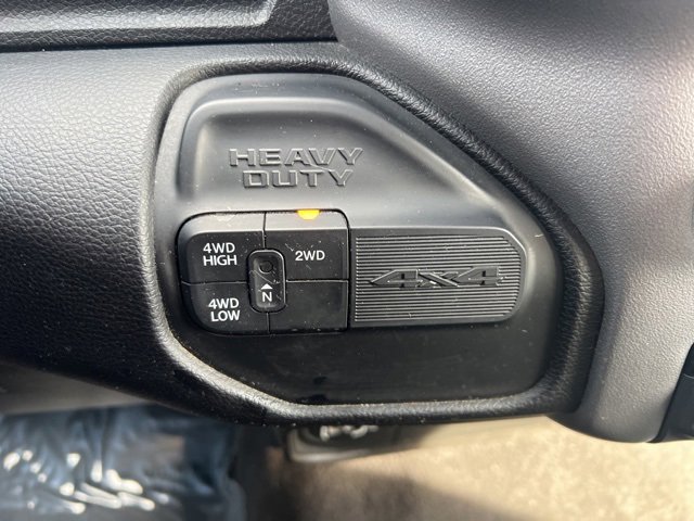 Used 2024 RAM 3500 Big Horn image 31