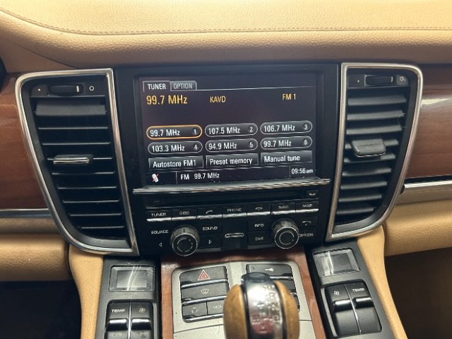 Used 2011 Porsche Panamera 4S AWD/4WD image 20