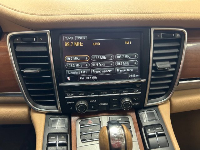 Used 2011 Porsche Panamera 4S AWD/4WD image 20