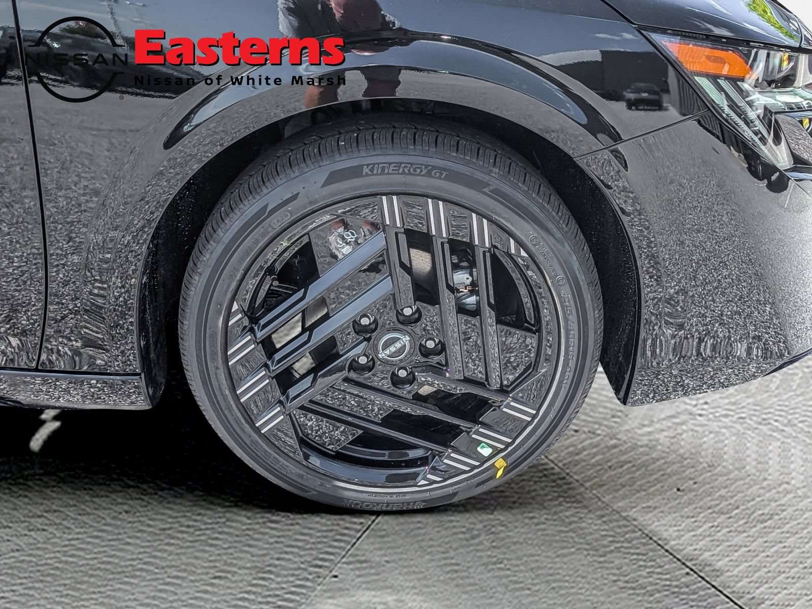 New 2027 Nissan Sentra SR w/ SR Premium Package FWD image 24