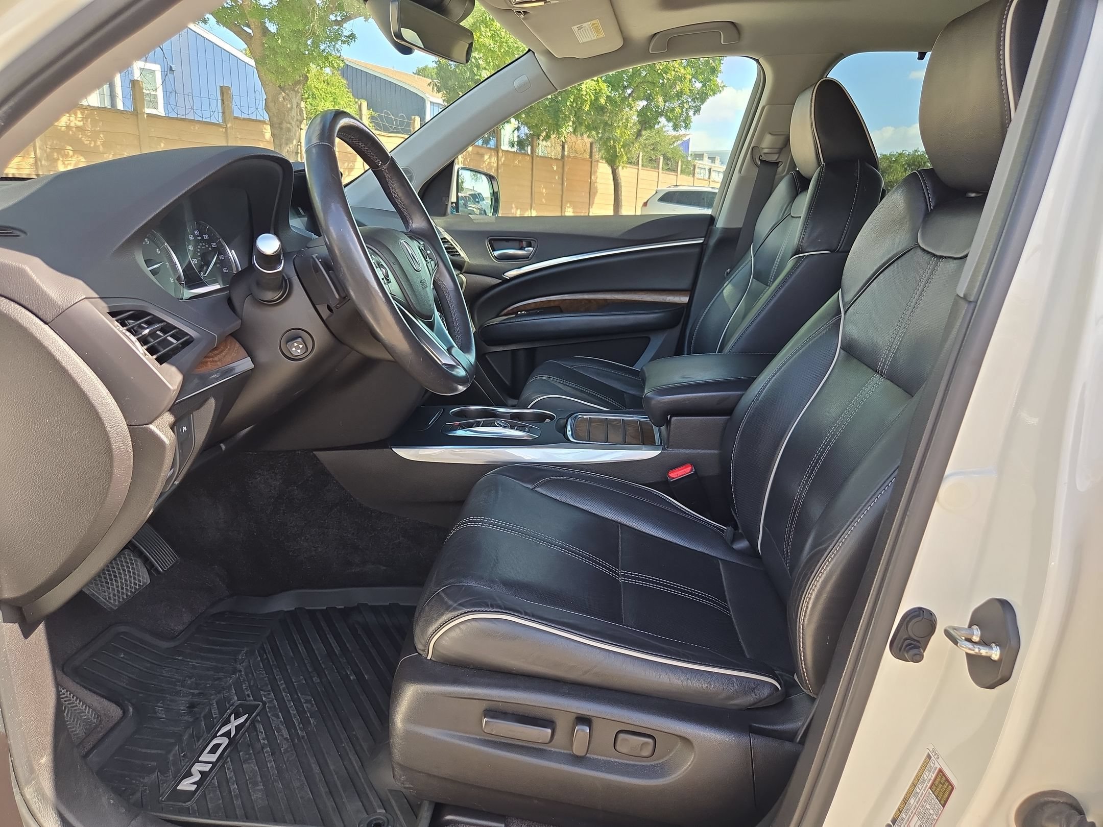 Used 2017 Acura MDX w/ Advance Package AWD/4WD image 9