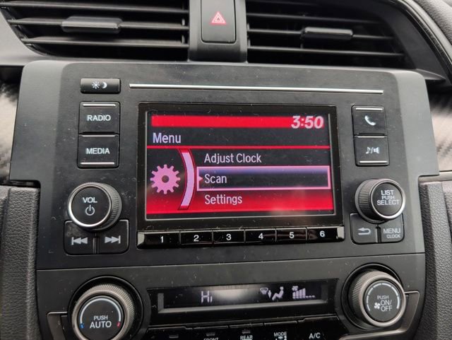 Used 2018 Honda Civic Sport image 24