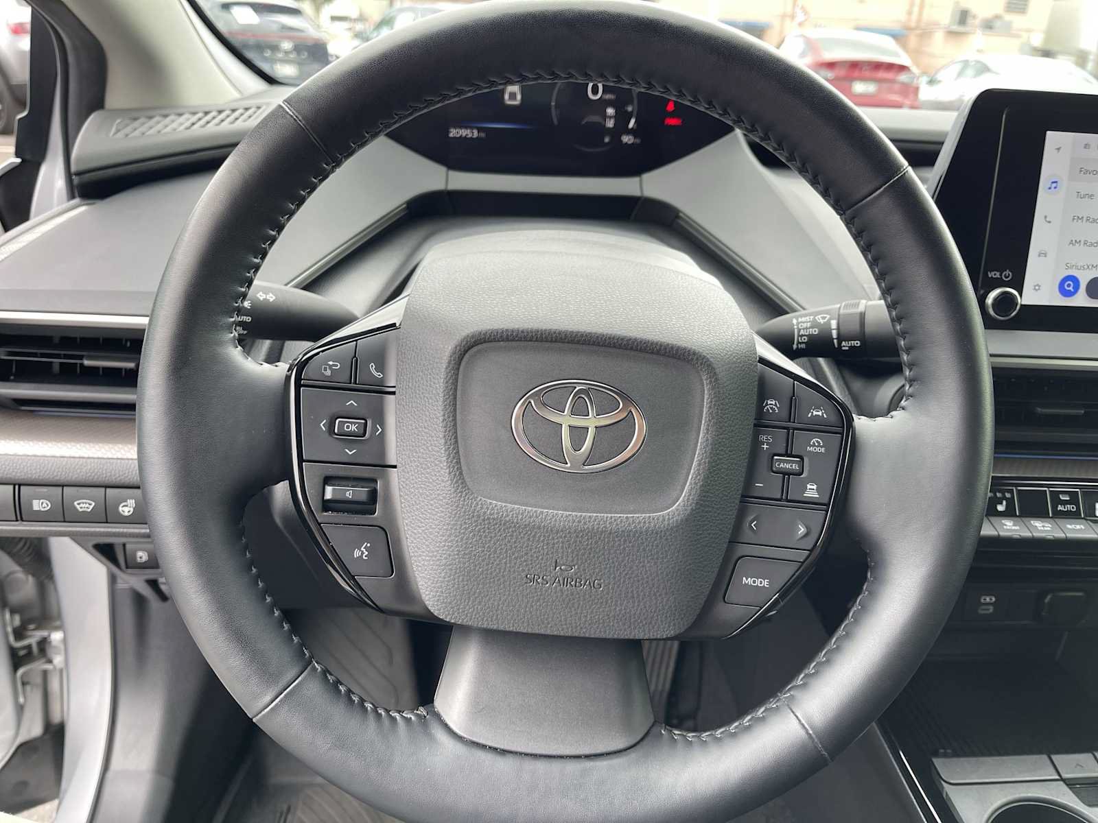 Used 2023 Toyota Prius XLE AWD/4WD image 11