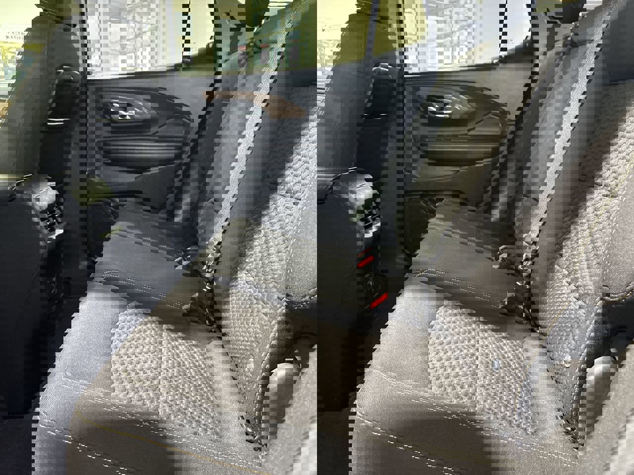 Used 2020 GMC Terrain SLE image 22