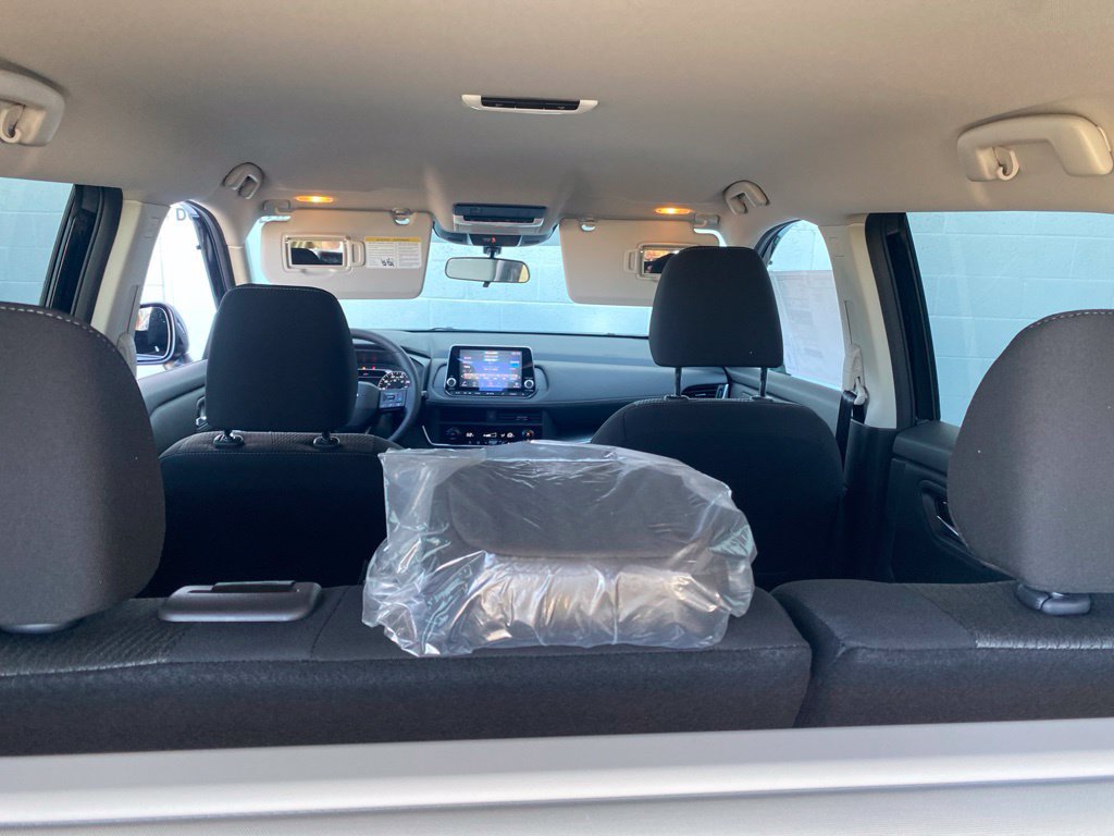 New 2026 Nissan Rogue SV FWD image 28