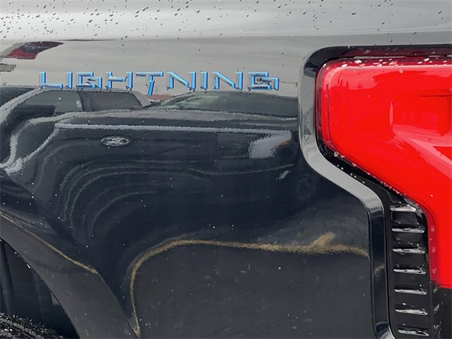 New 2025 Ford F150 Lightning XLT image 7