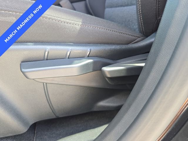 Used 2025 GMC Terrain Elevation image 16