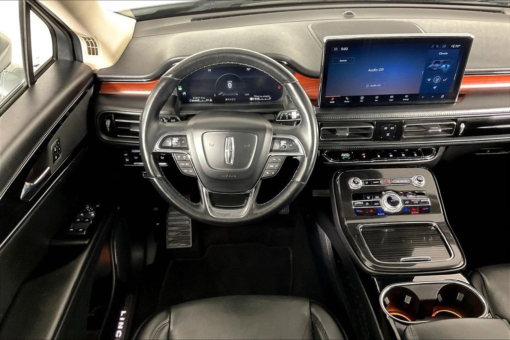 Used 2023 Lincoln Nautilus Reserve image 7