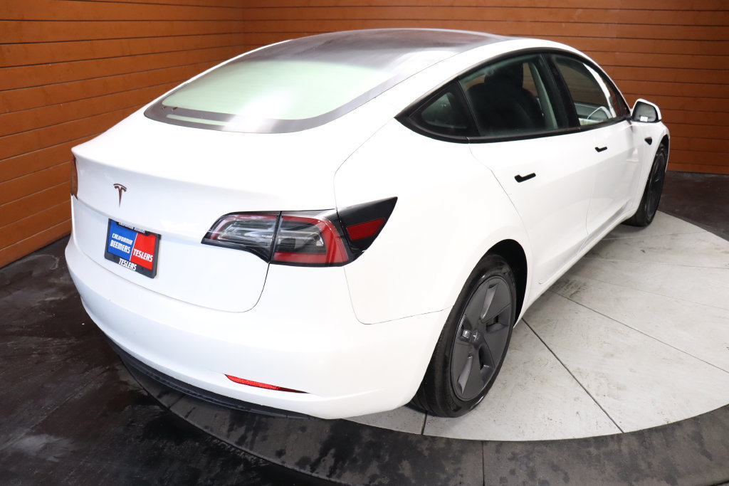 Used 2022 Tesla Model 3 Long Range AWD/4WD image 27