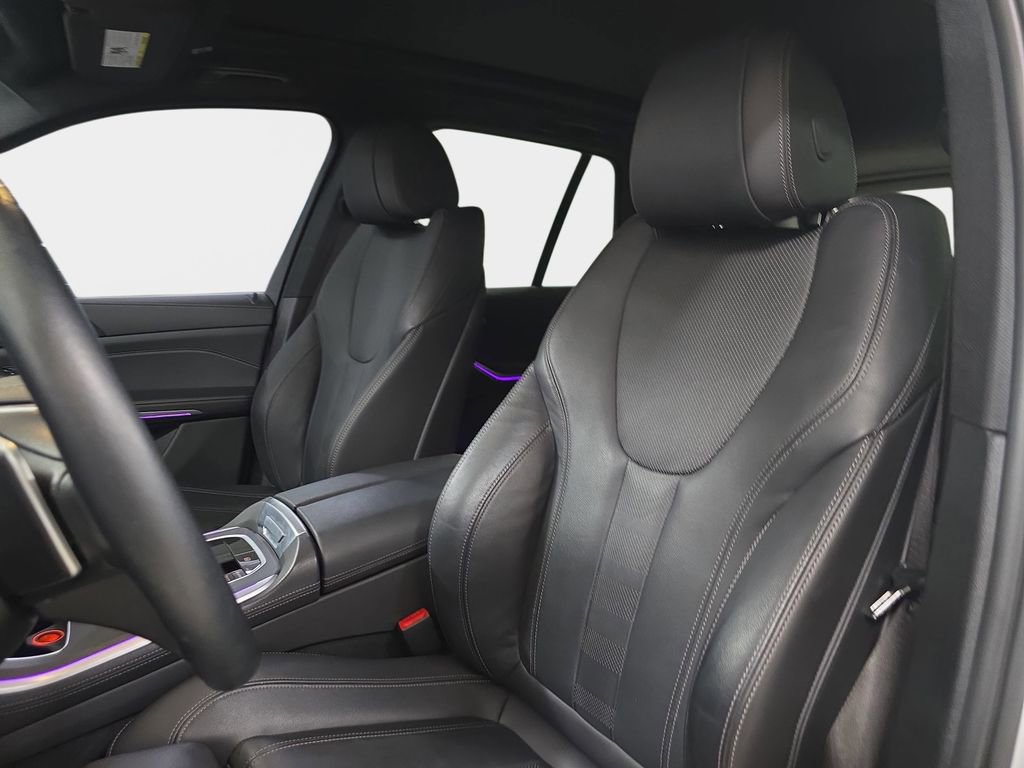 Certified 2022 BMW X5 sDrive40i w/ Parking Assistance Package image 17