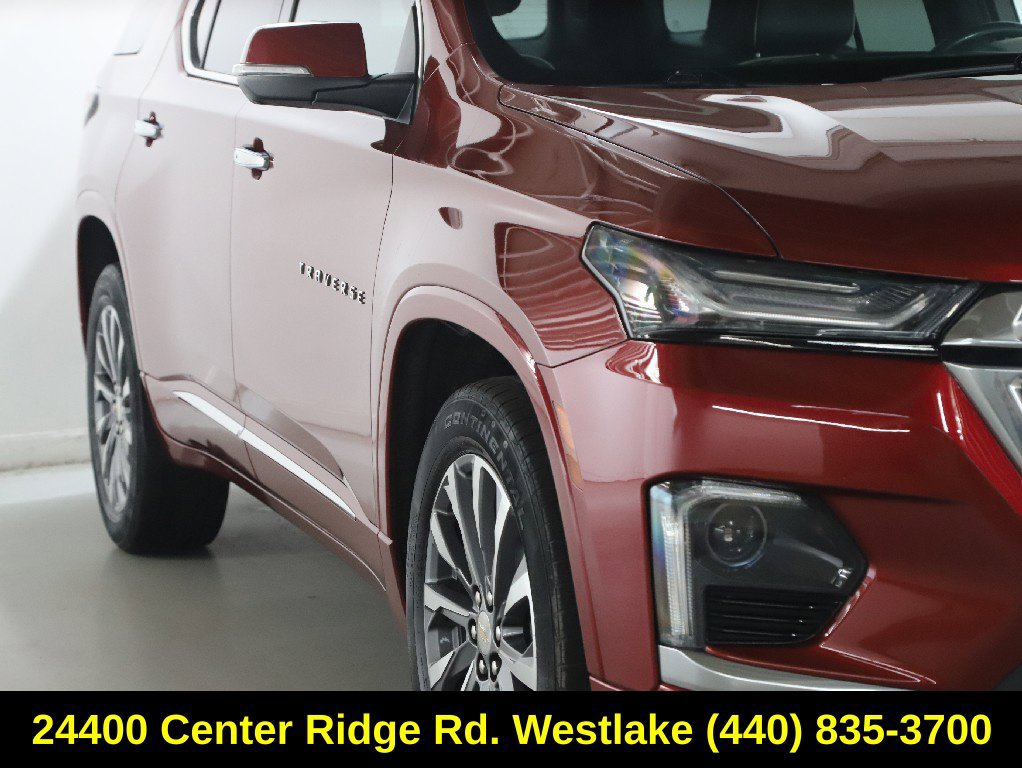 Used 2023 Chevrolet Traverse Premier w/ LPO, Floor Liner Package AWD/4WD image 8
