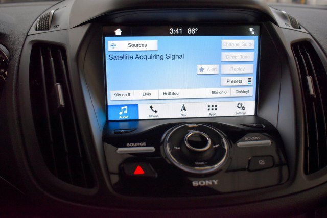 Used 2019 Ford Escape Titanium AWD/4WD image 15