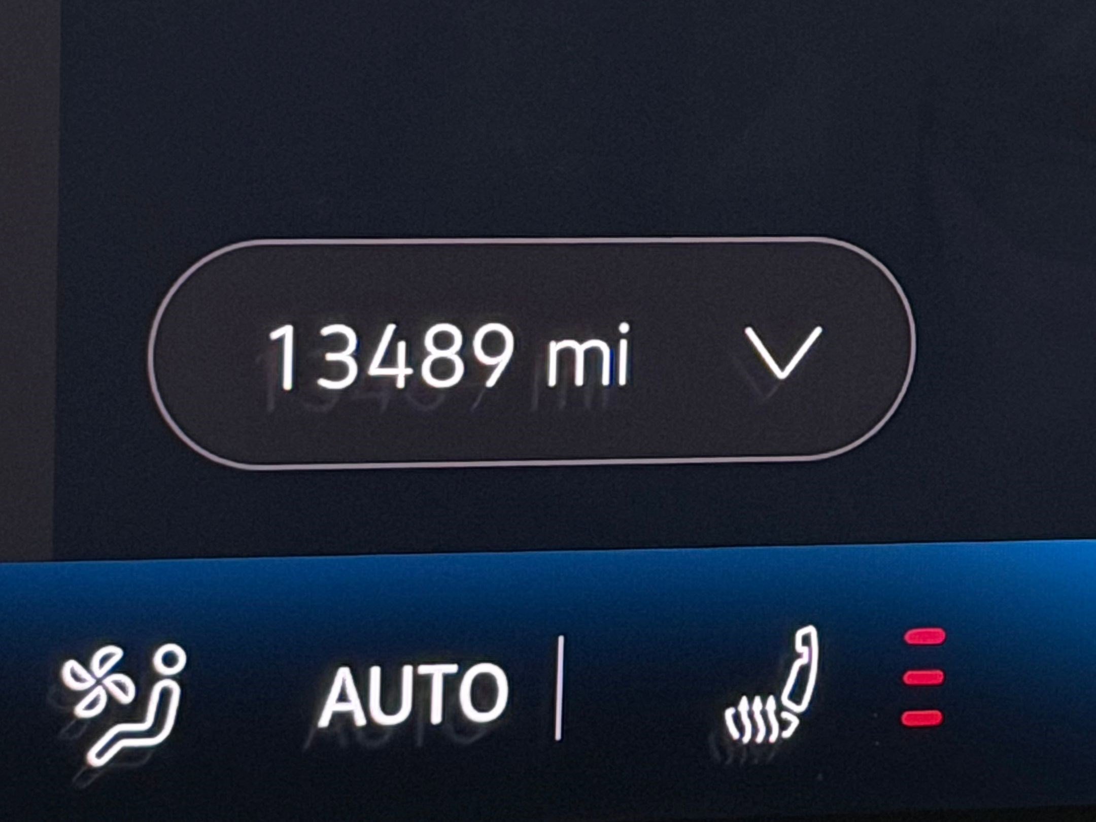 Used 2025 Volkswagen ID.4 Pro image 28