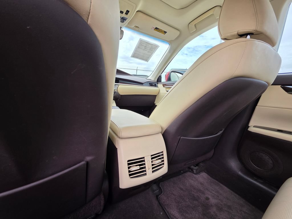 Used 2017 Lexus ES 350 w/ Luxury Package FWD image 17