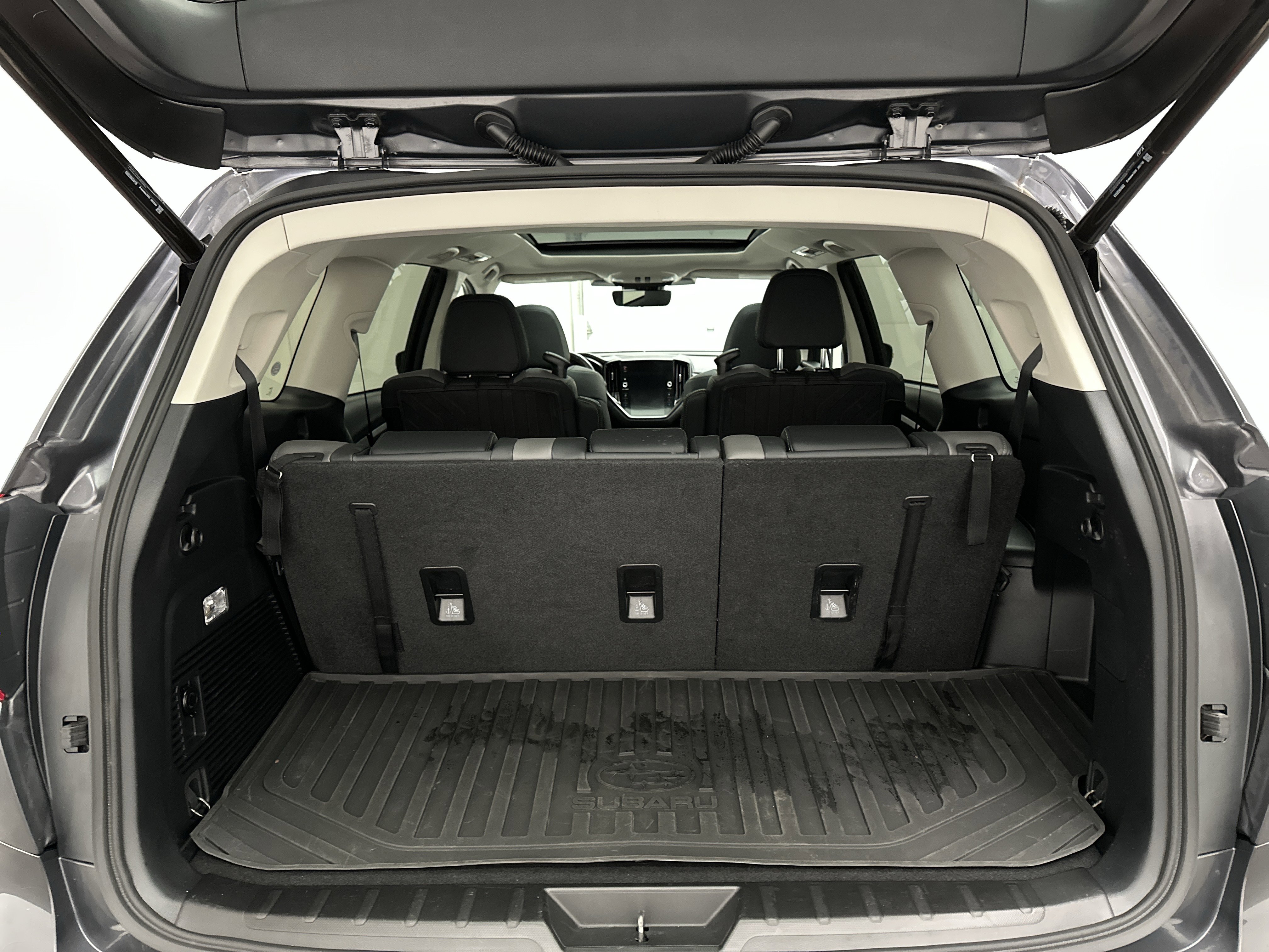 Used 2023 Subaru Ascent Onyx Edition image 12