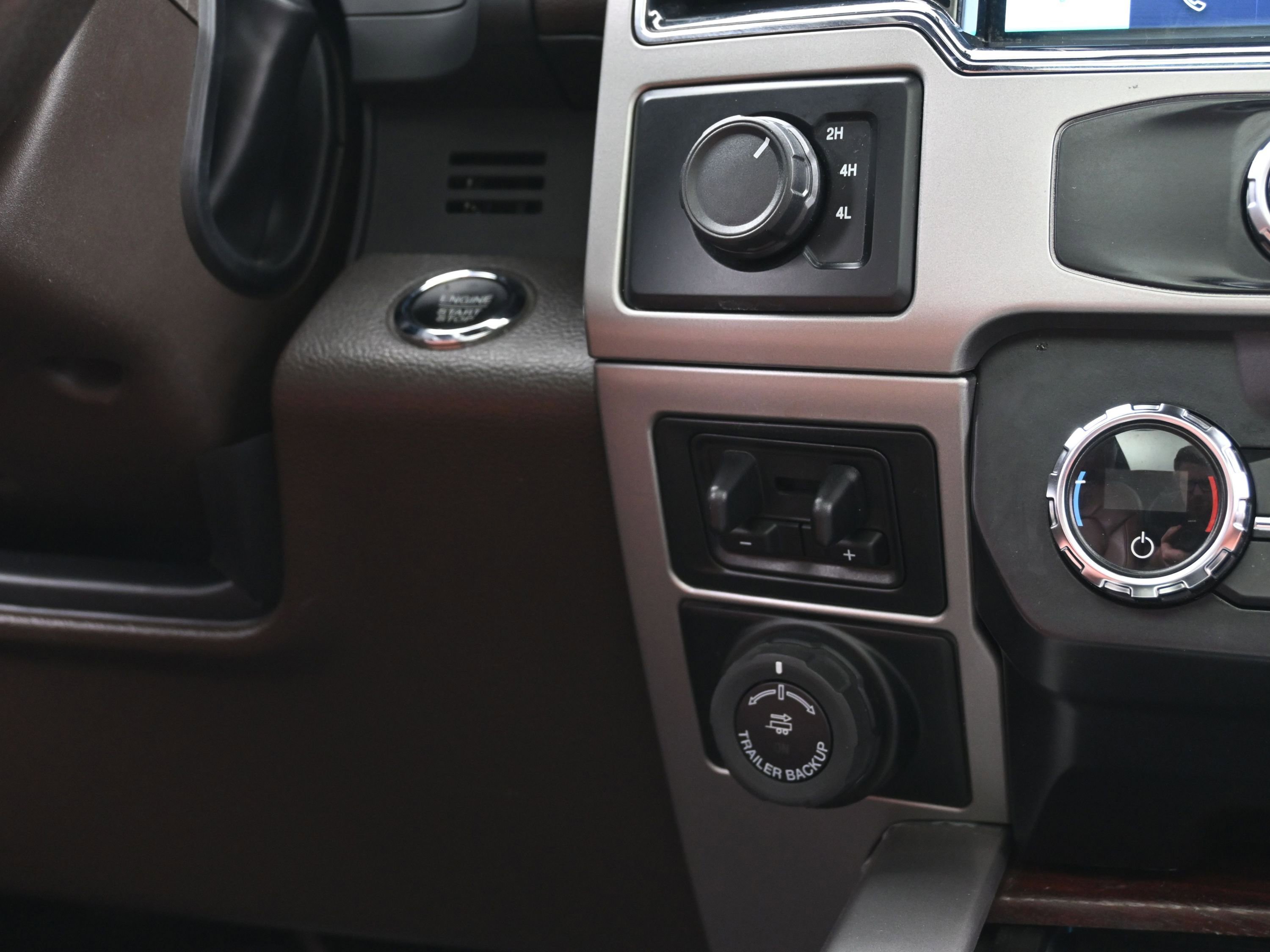 Used 2022 Ford F350 King Ranch image 38