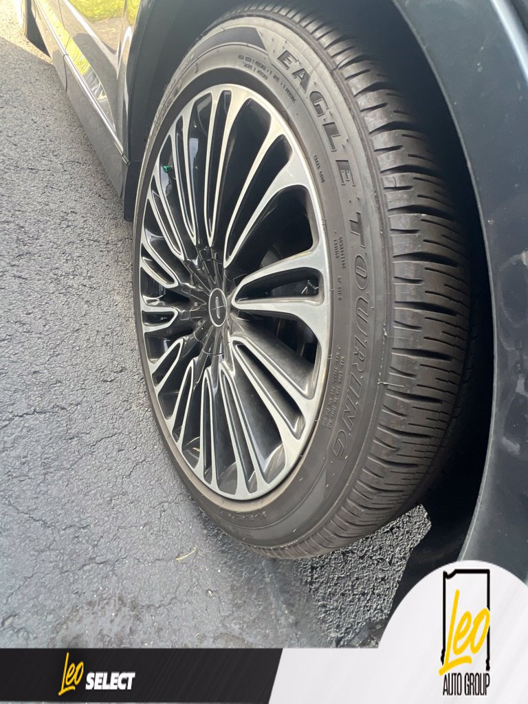 Used 2023 Lincoln Aviator Black Label w/ Dynamic Handling Package AWD/4WD image 11
