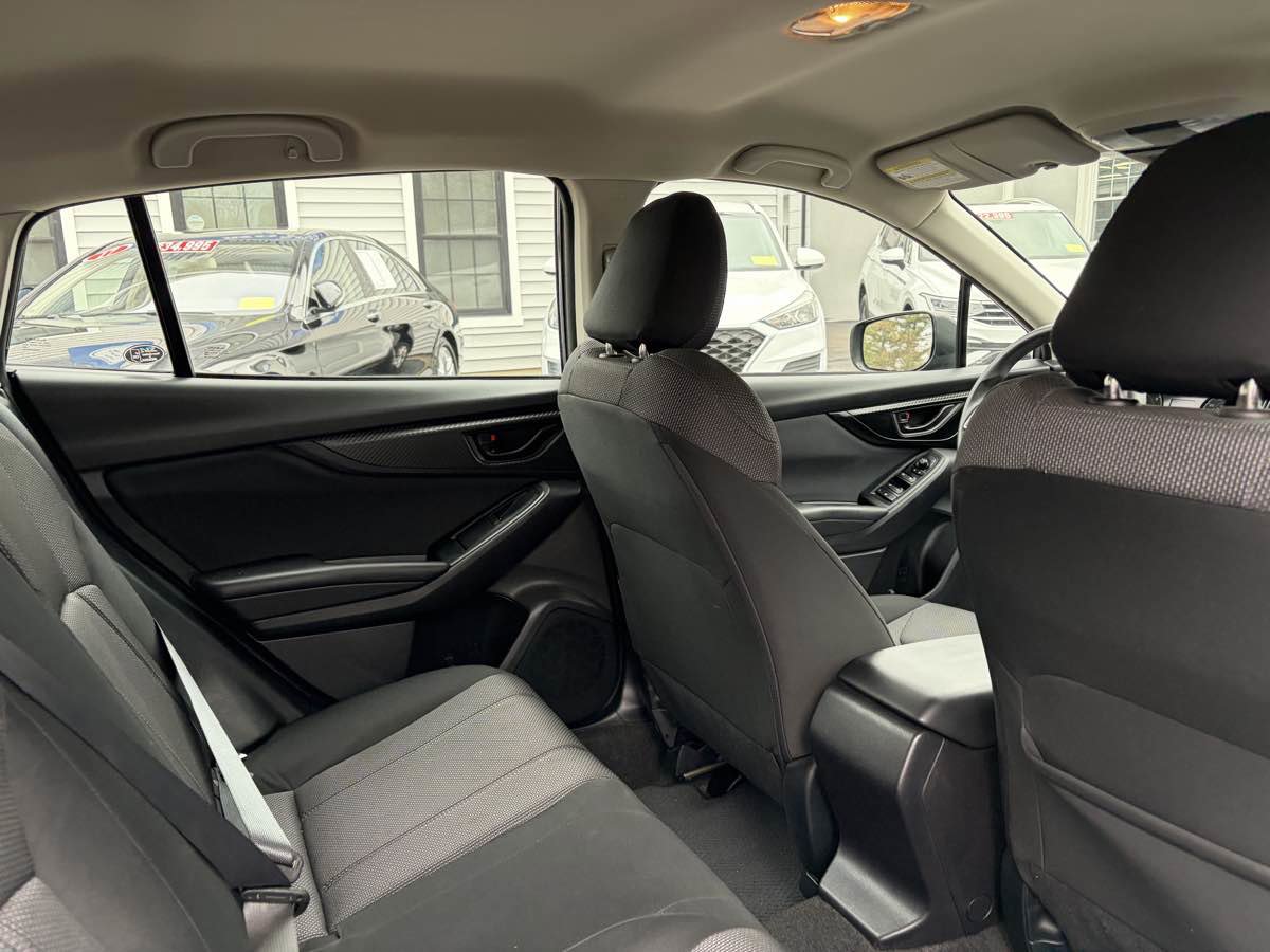 Used 2017 Subaru Impreza 2.0i AWD/4WD image 20
