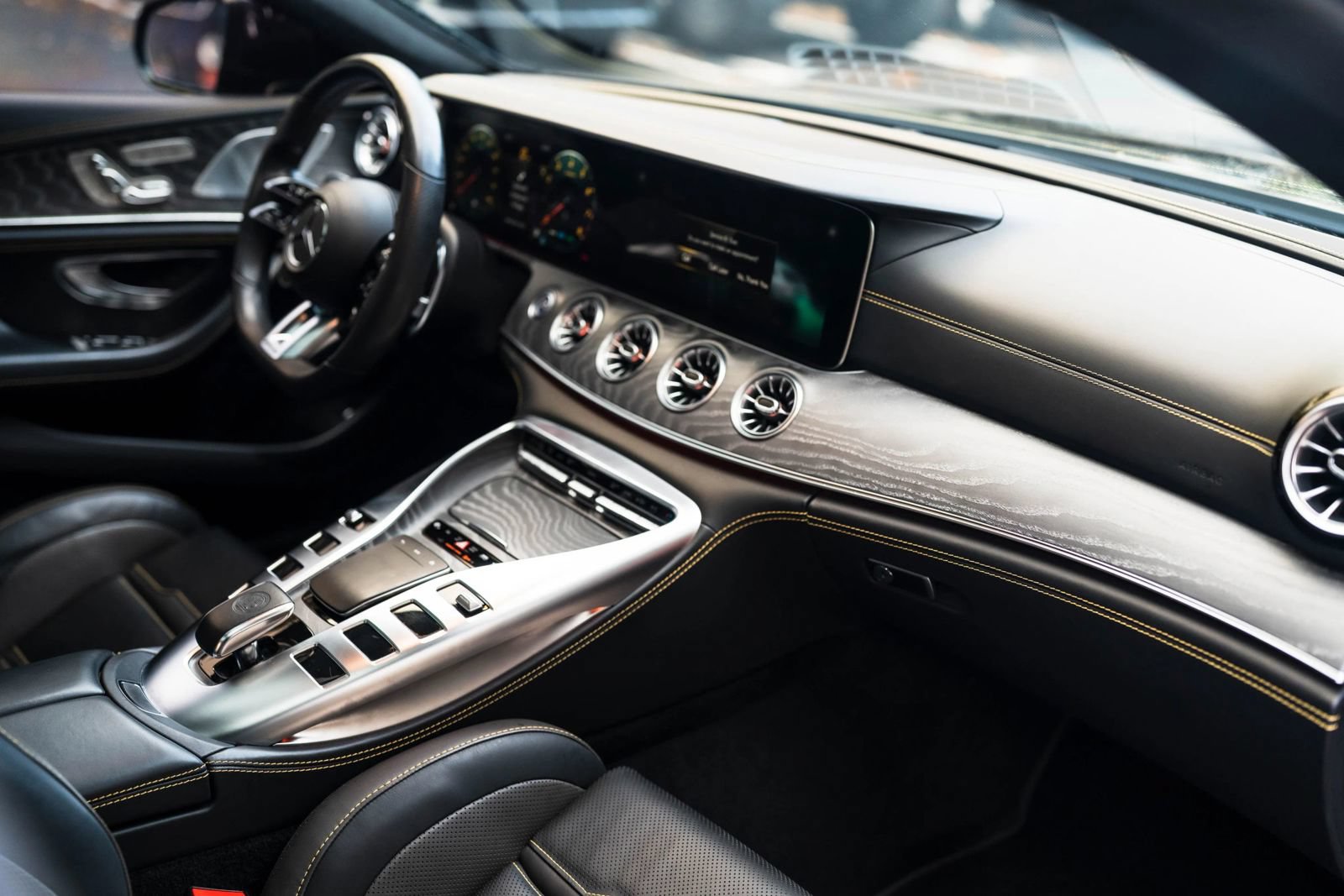 Used 2022 Mercedes-Benz AMG GT 53 image 17