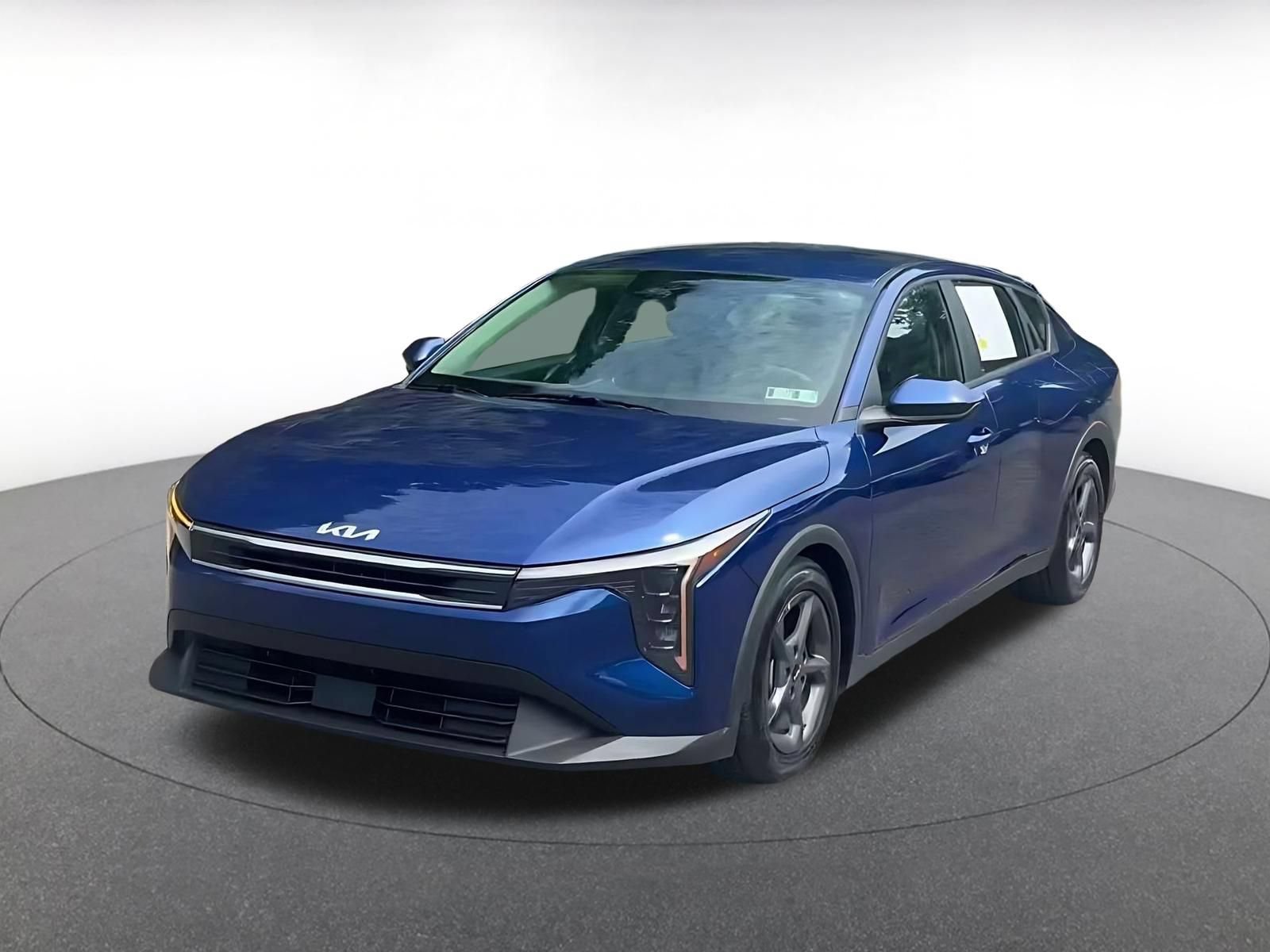 Used 2025 Kia K4 FWD image 6