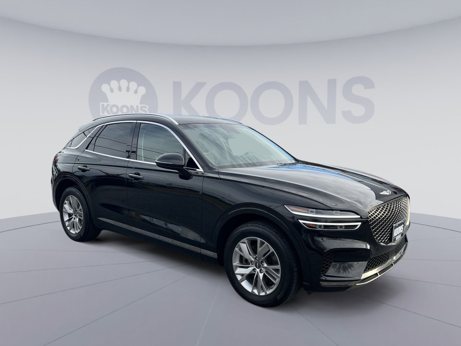 Used 2023 Genesis GV70 2.5T w/ Cargo Package image 10