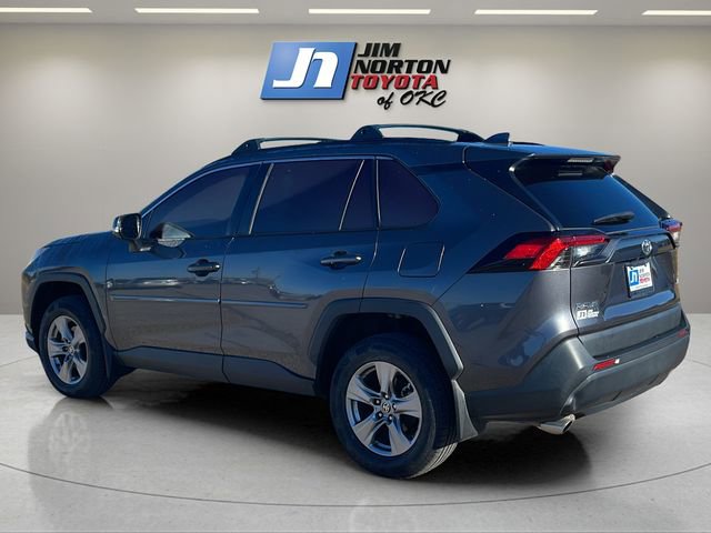 Used 2022 Toyota RAV4 XLE image 7