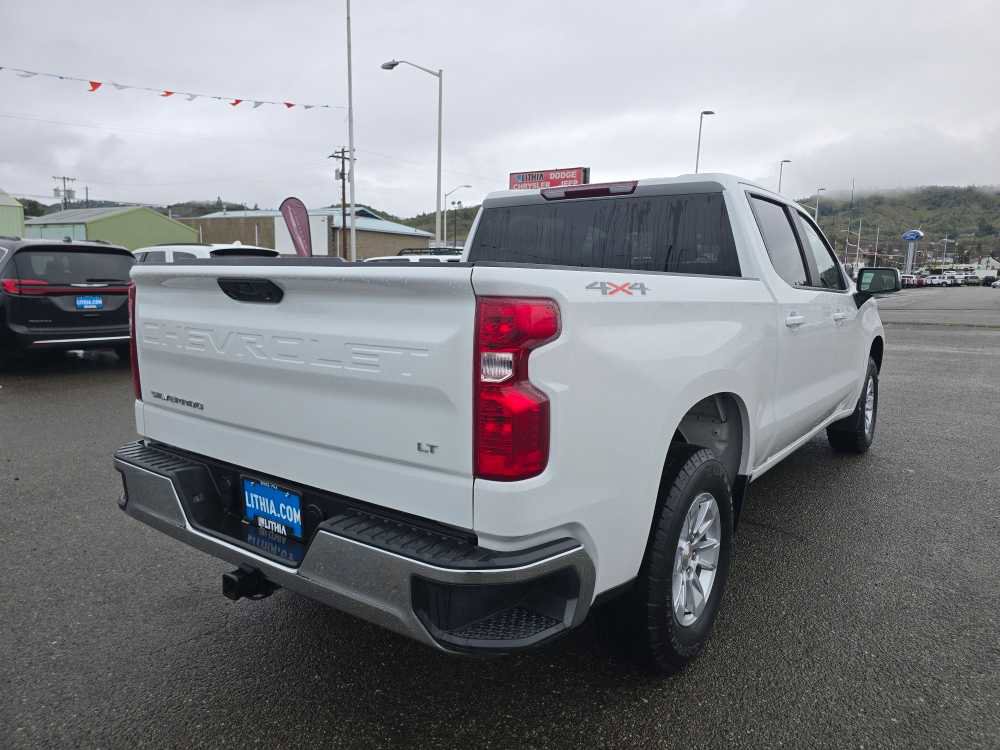 Used 2025 Chevrolet Silverado 1500 LT w/ Work Truck Package image 5