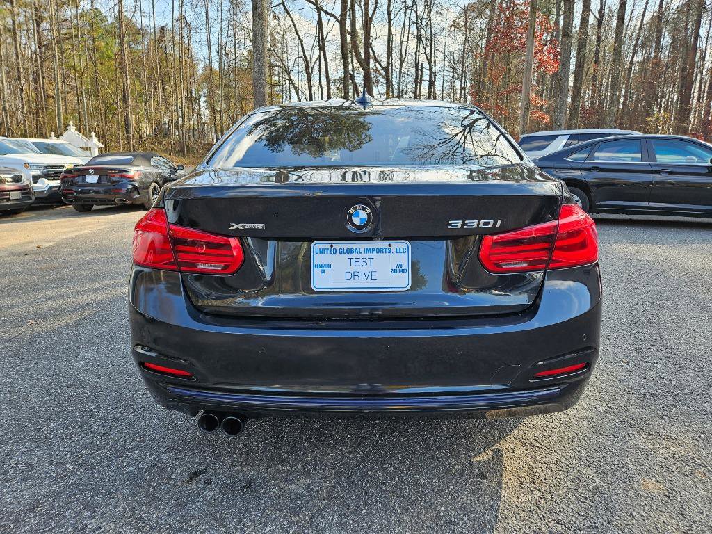 Used 2018 BMW 330i xDrive Sedan w/ Premium Package AWD/4WD image 7