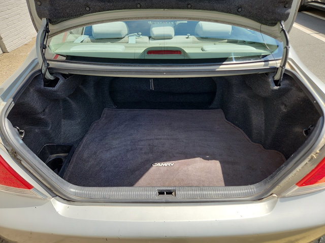 Used 2005 Toyota Camry XLE FWD image 28