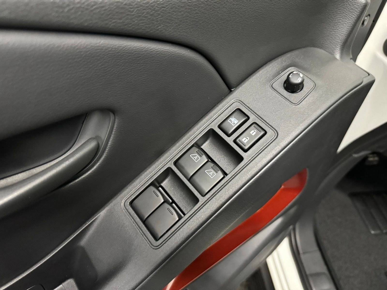 New 2026 Nissan Frontier PRO-4X image 18