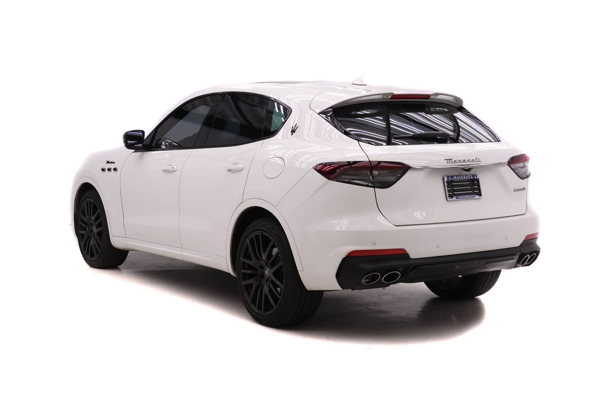 Used 2024 Maserati Levante Modena Ultima image 6