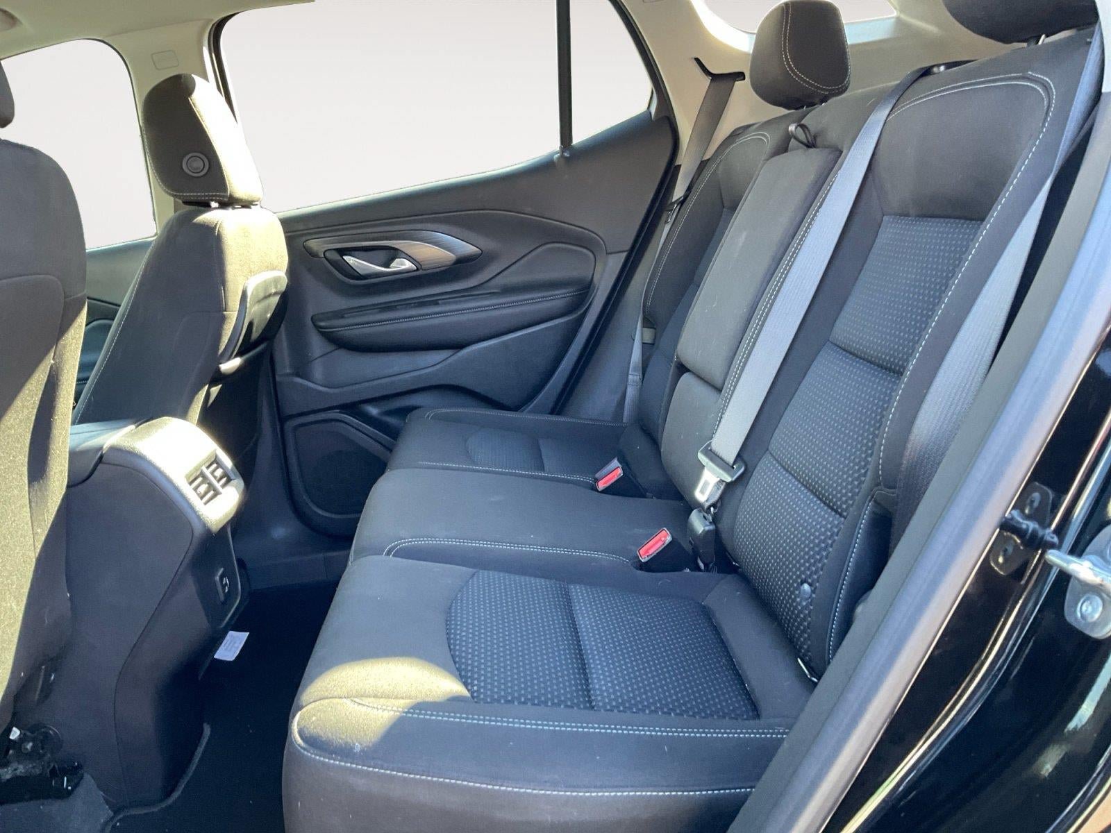 Used 2024 GMC Terrain SLE w/ Elevation Edition AWD/4WD image 13