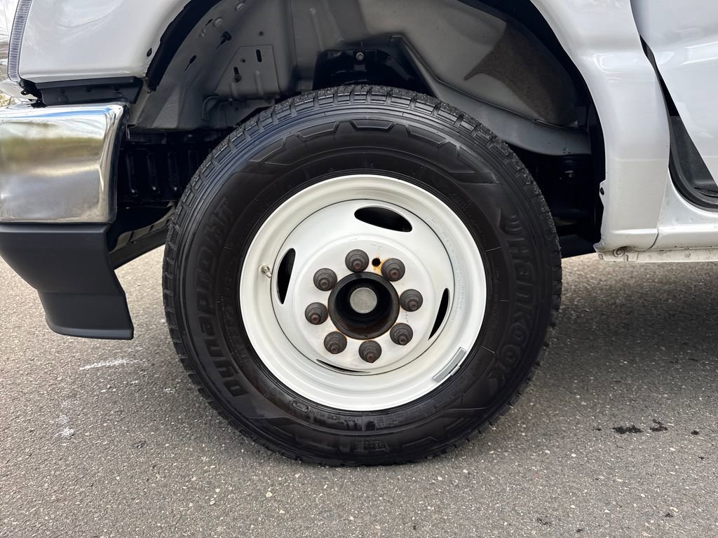 Used 2021 Ford E-350 and Econoline 350 Super Duty w/ Power Windows & Locks Group RWD image 27