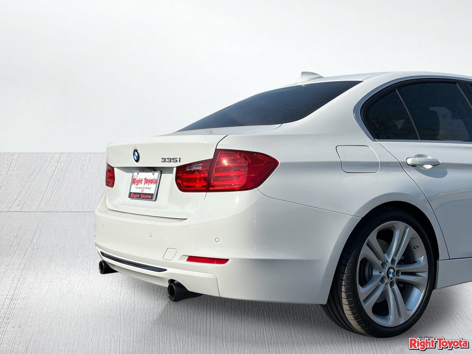 Used 2015 BMW 335i Sedan RWD image 11