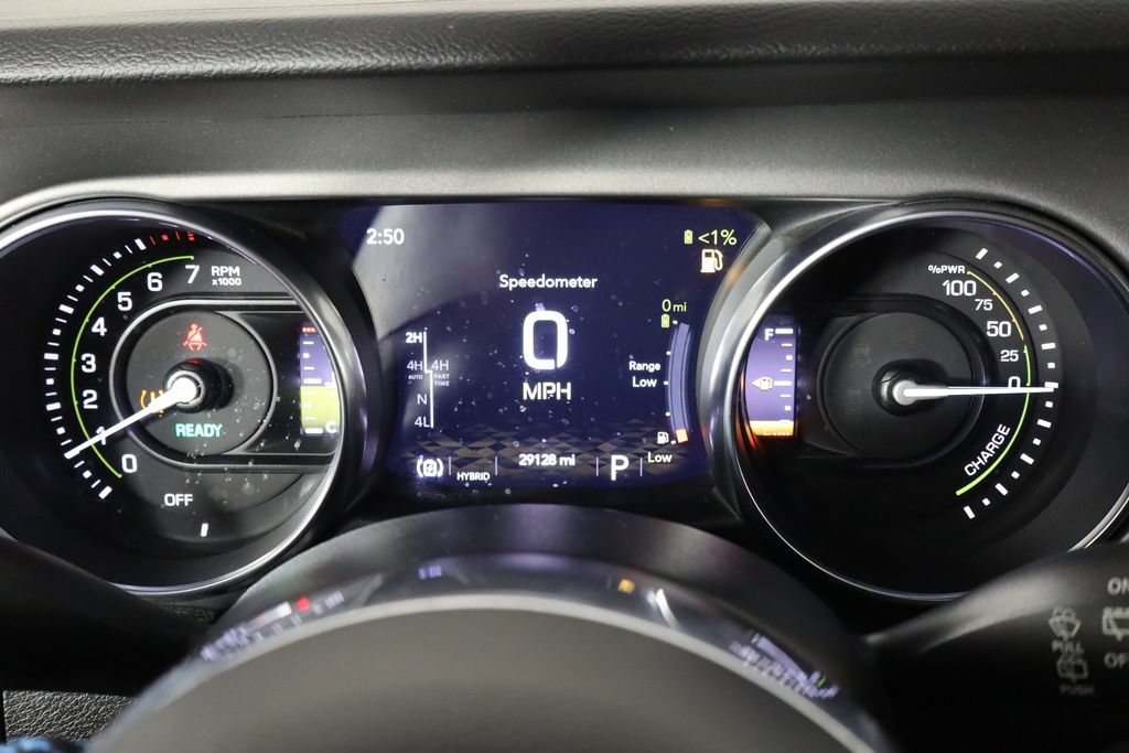 Used 2023 Jeep Wrangler Unlimited Rubicon 4xe AWD/4WD image 11