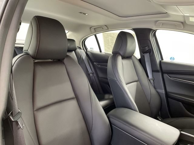 Certified 2025 MAZDA MAZDA3 2.5 Turbo Sedan w/Premium Plus image 18