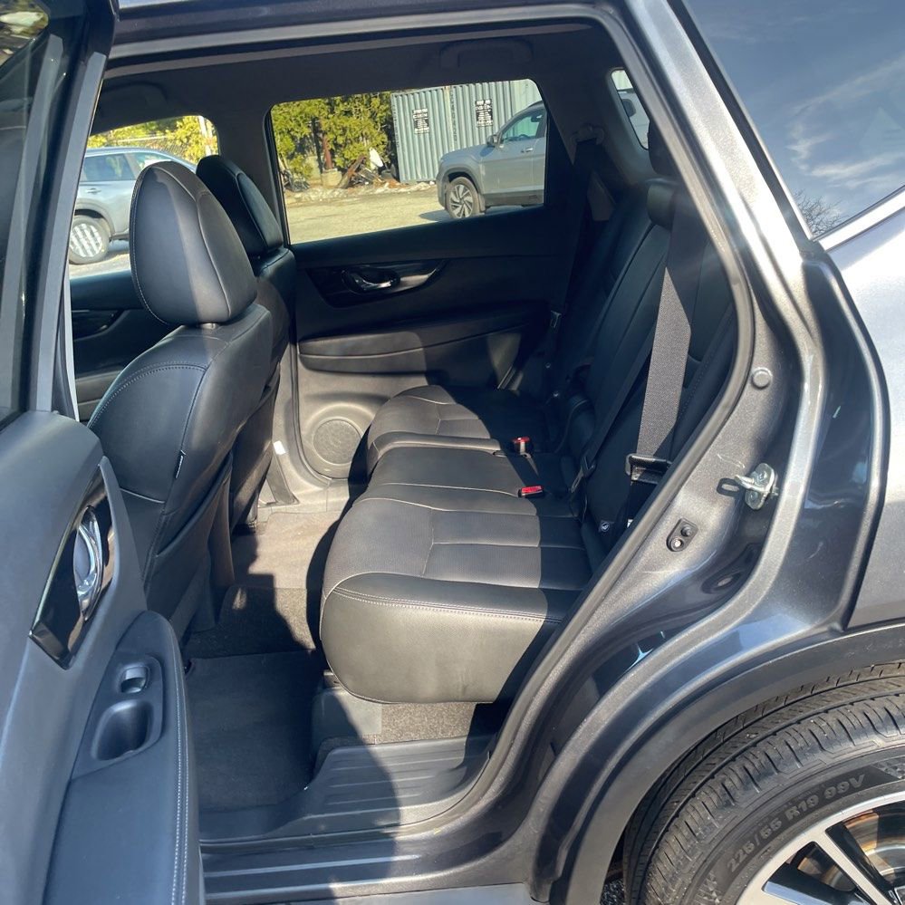 Used 2019 Nissan Rogue SL image 7